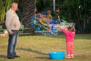 אטרקציית בועות סבון בימי הולדת